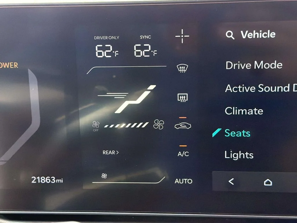 Used 2024 Aurora Black Pearl Kia Land image 28