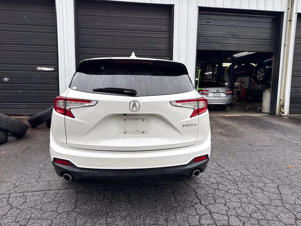Used 2021 White Acura Base image 3