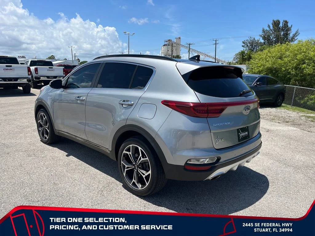Used 2022 Gray Kia SX Turbo image 5
