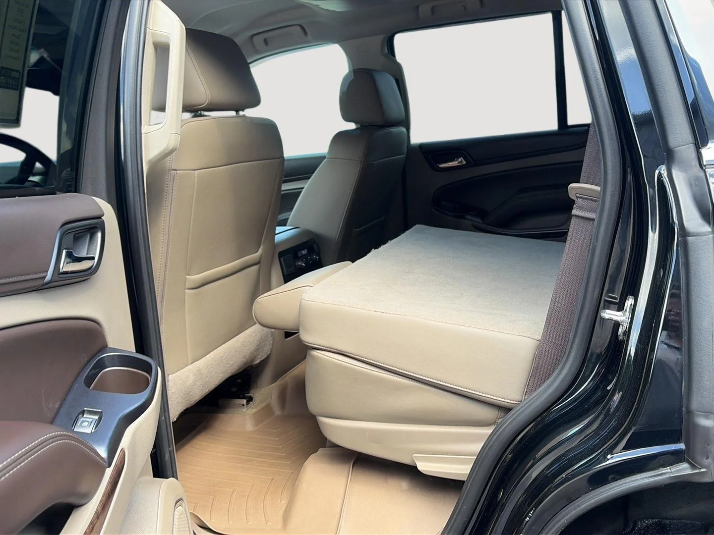 Certified Used 2018 Black Chevrolet LT image 31