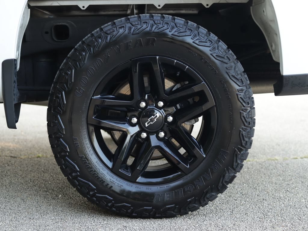 Used 2023 Summit White Chevrolet Custom Trail Boss image 37