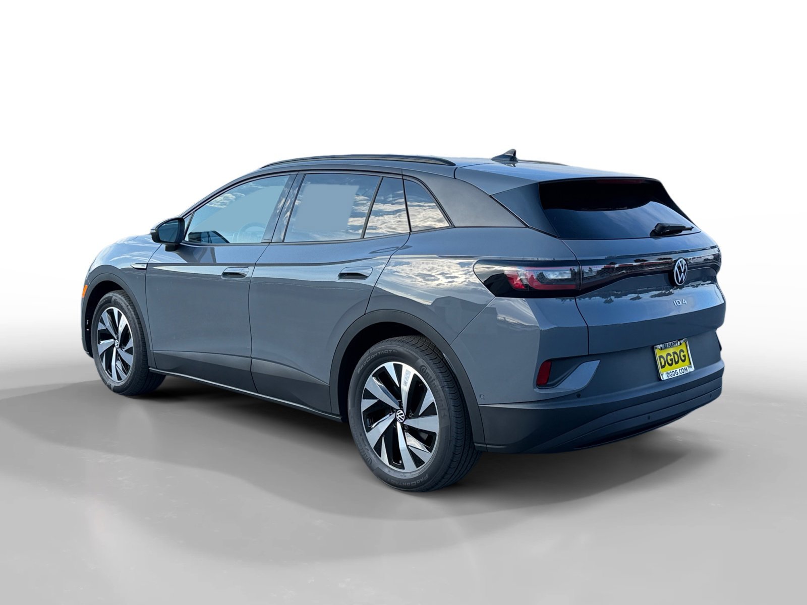 New 2025 Pure Gray Volkswagen Pro image 3