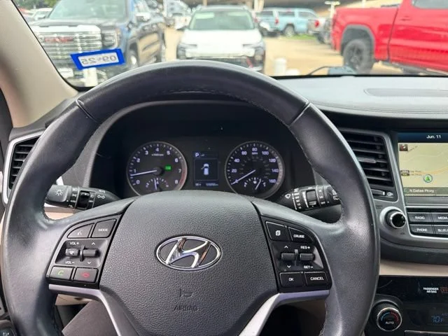 Used 2016 White Hyundai Limited image 9