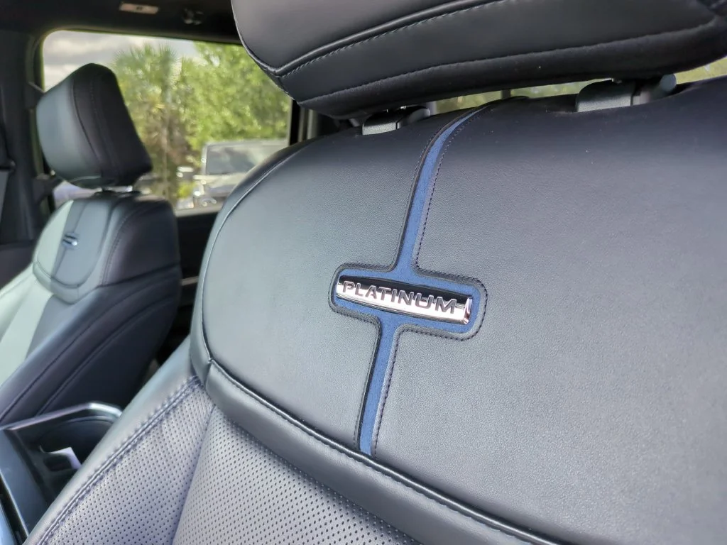 Used 2025 Agate Black Metallic Ford Platinum image 29