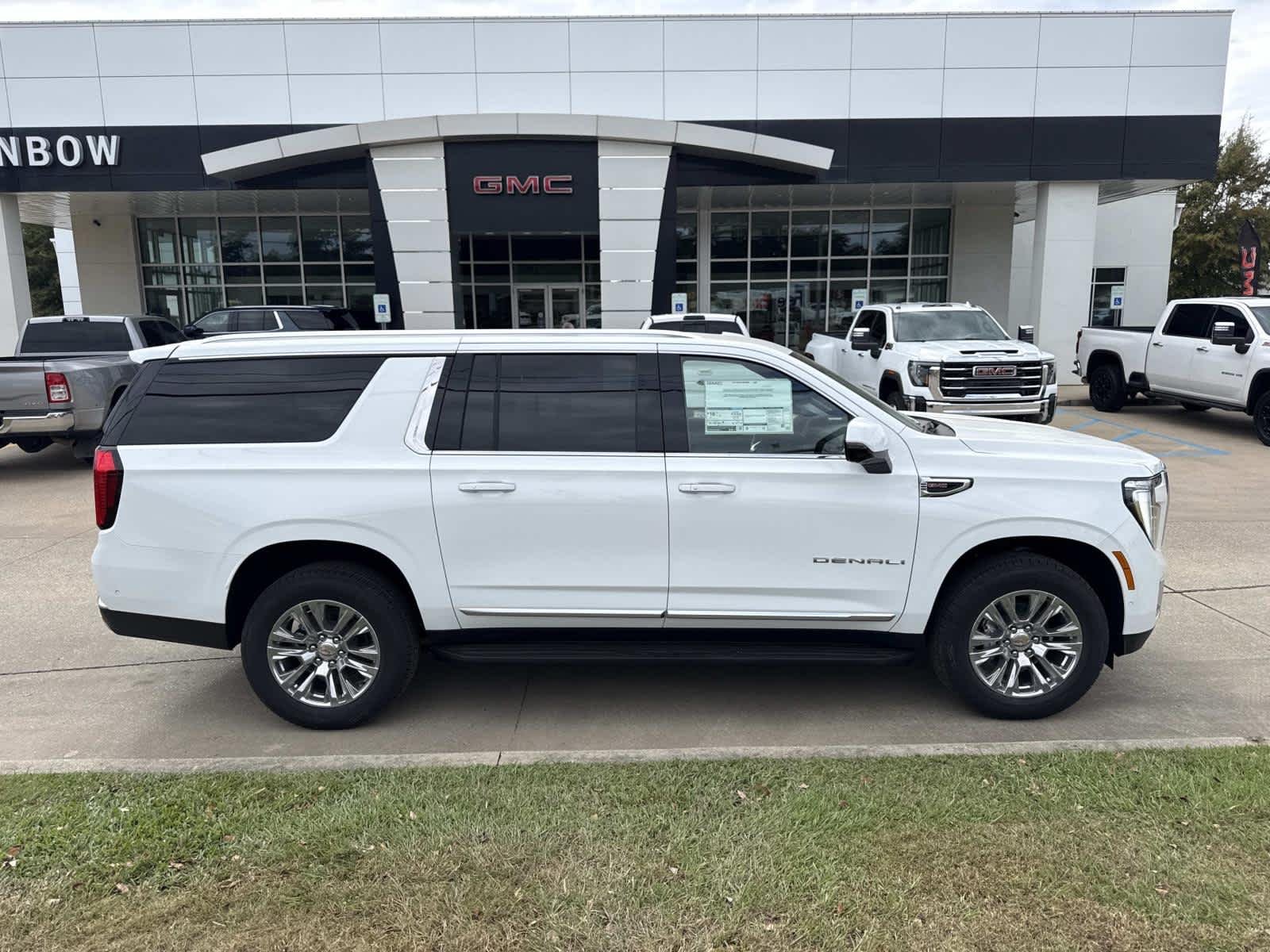 2027 GMC Yukon XL