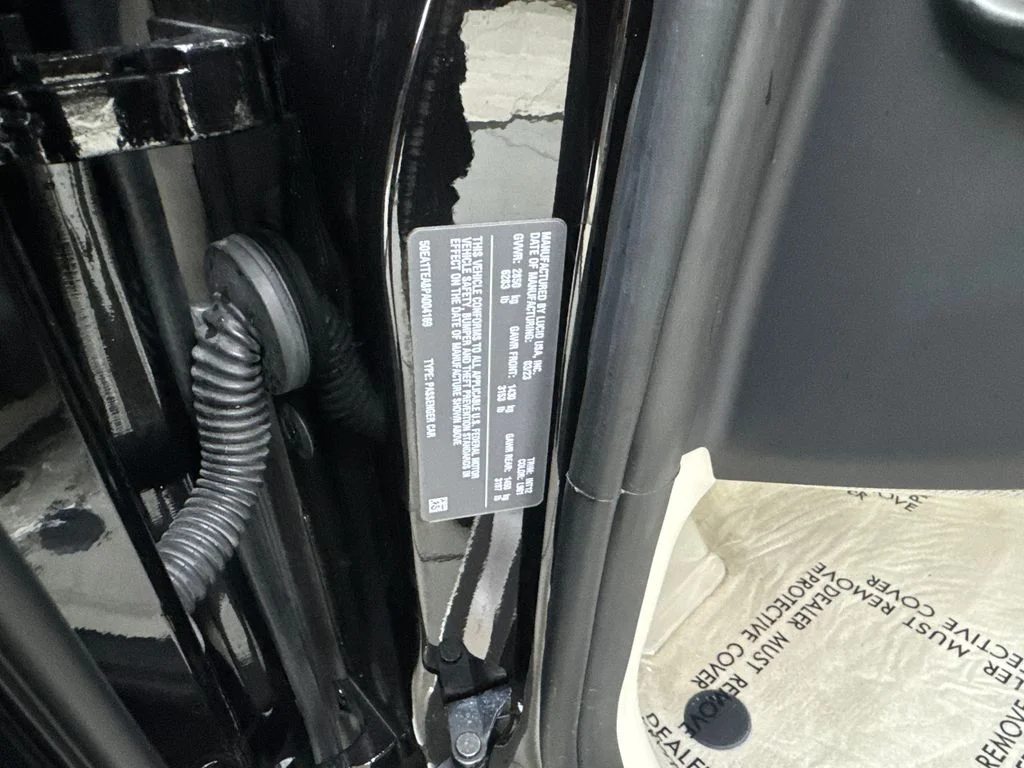 Used 2023 Black Lucid Touring image 86