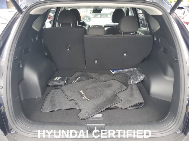 Used 2023  Hyundai SEL image 28