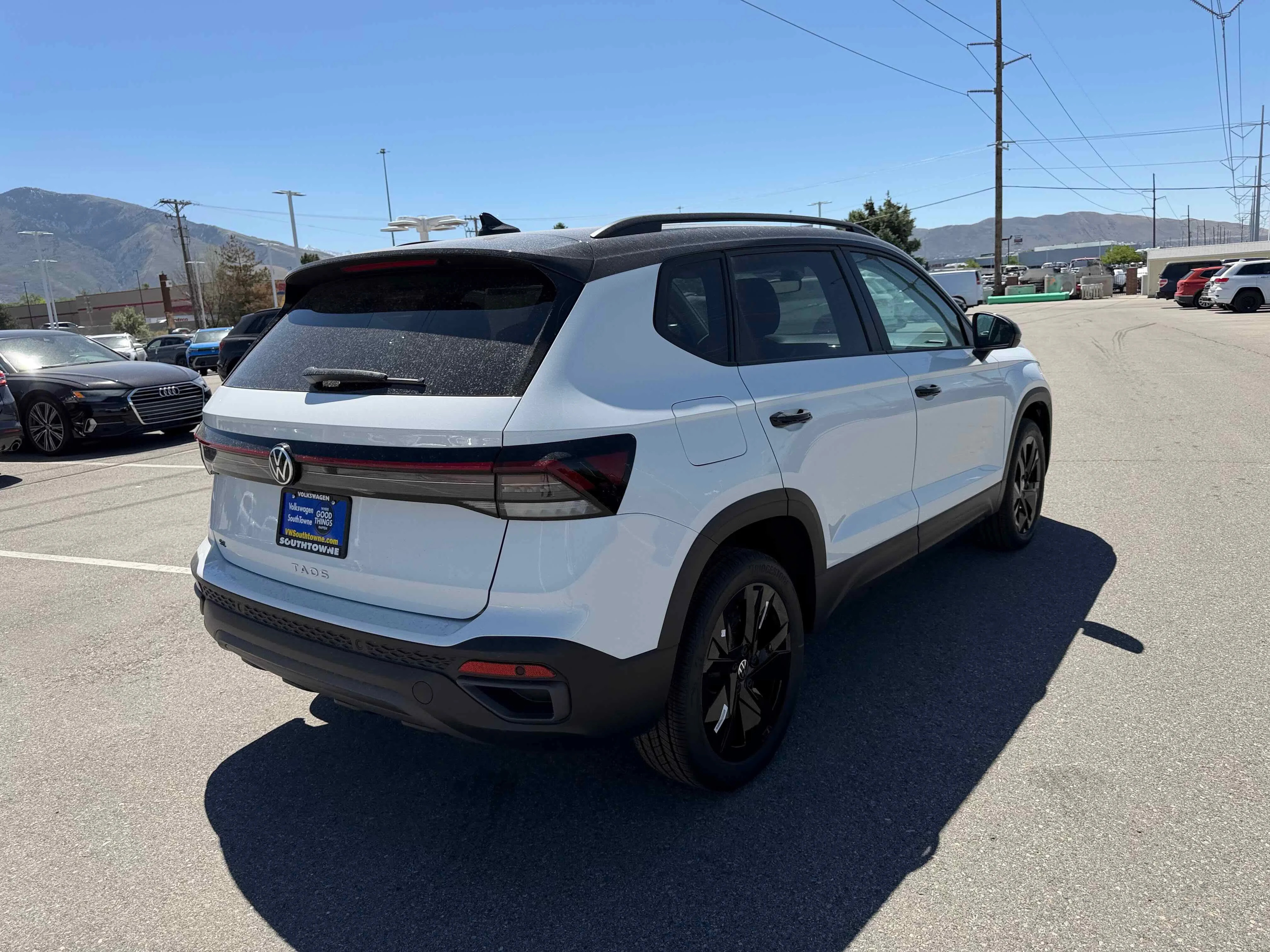New 2026 Pure White Volkswagen SE Black image 7
