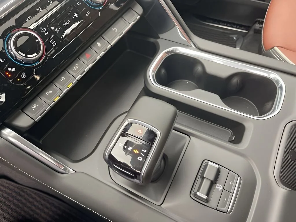 New 2026 Glacier White Tricoat GMC Denali Ultimate image 20