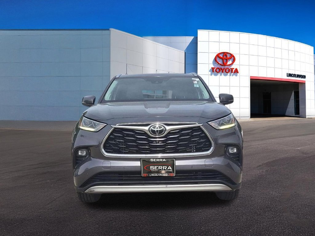 Used 2021 Gray Toyota Platinum image 8