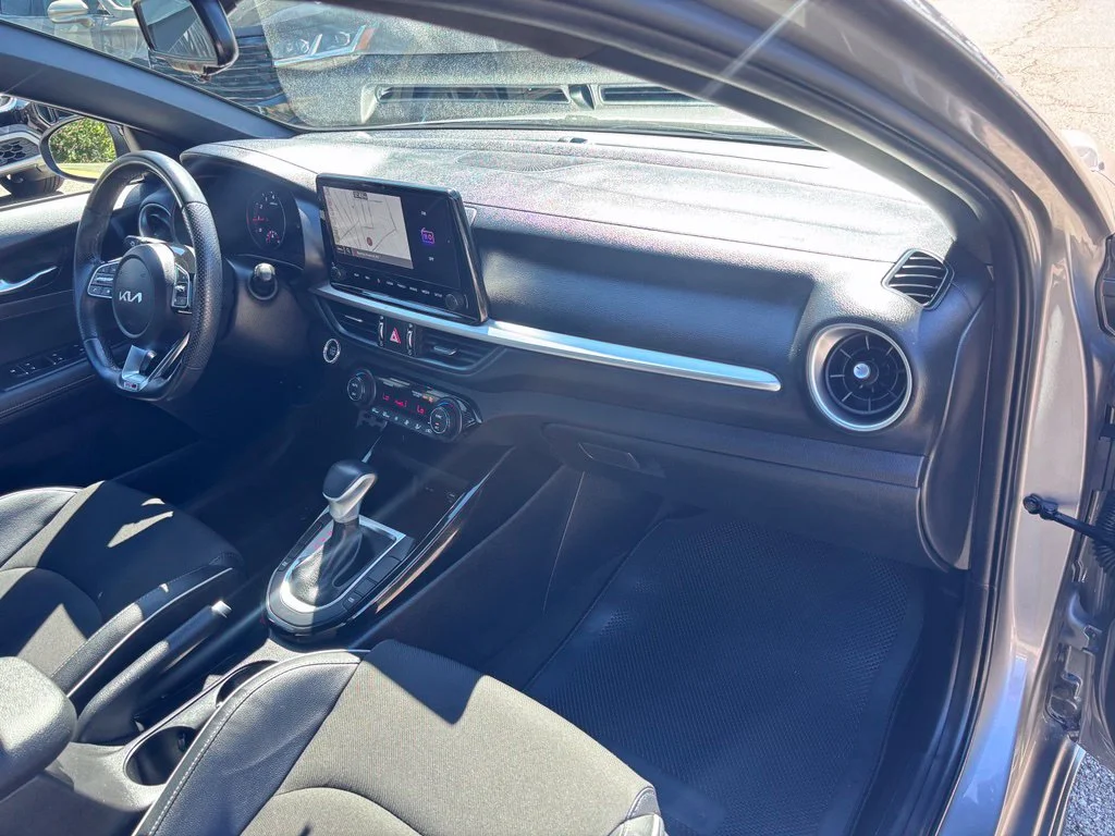 Used 2023 Gray Kia GT-Line image 30