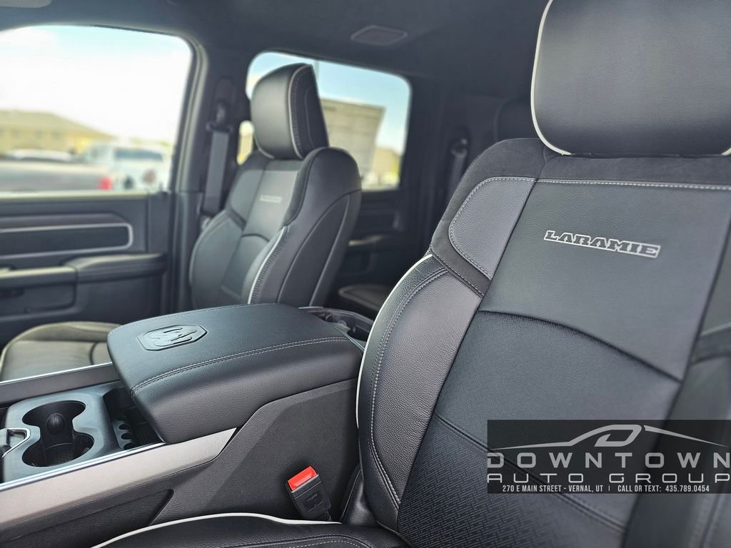 New 2026 Ceramic Gray Clear-Coat Exterior Paint RAM Laramie image 26