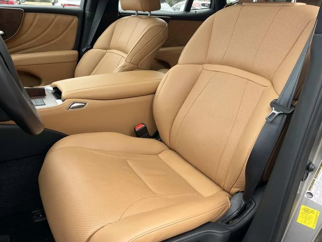 2023 Lexus LS Base - Photo 32