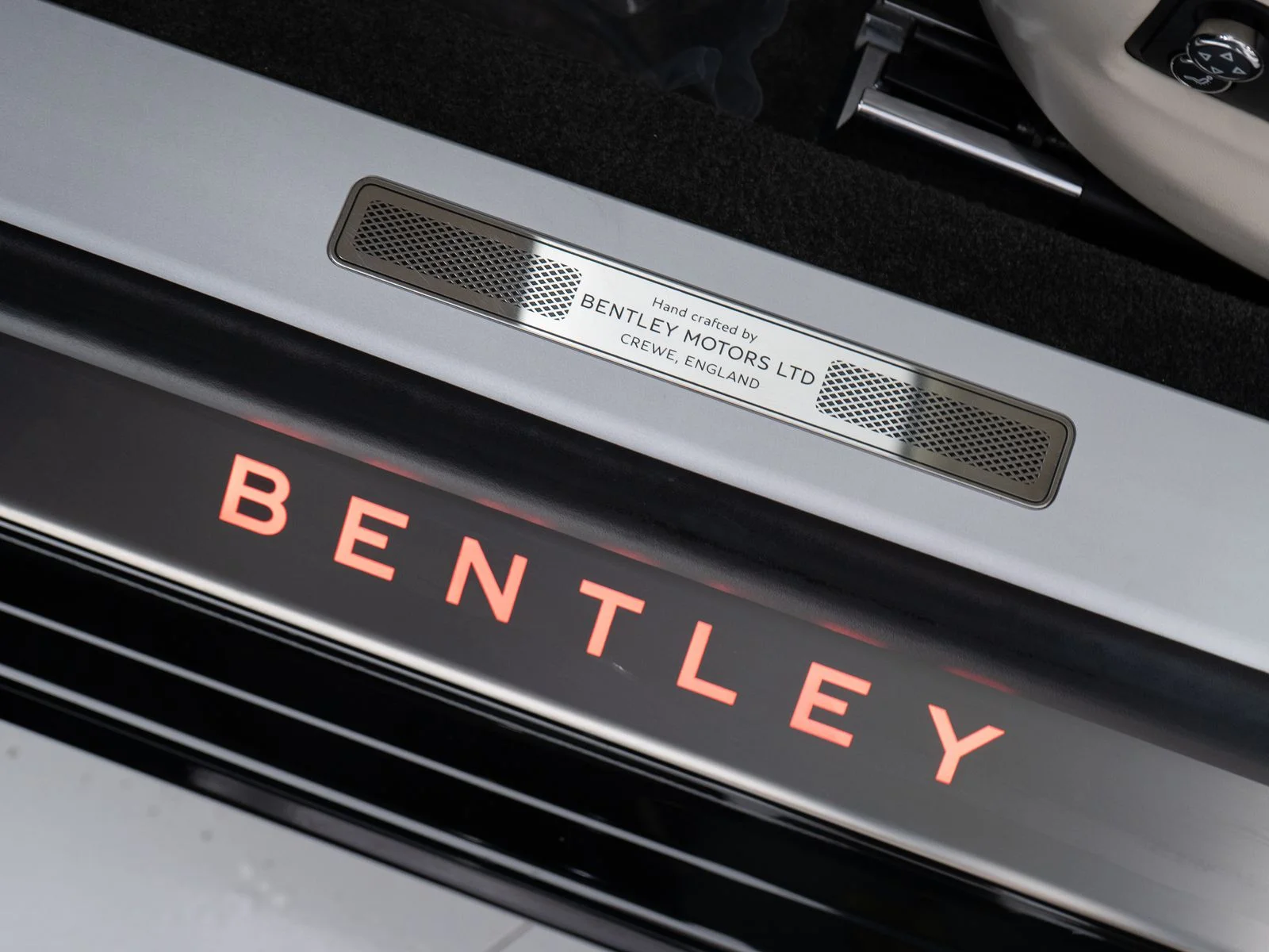 Certified Used 2021 Beluga Bentley W12 image 13