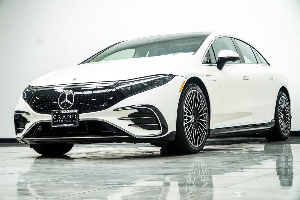 Used 2023 White Mercedes-Benz 580 image 11