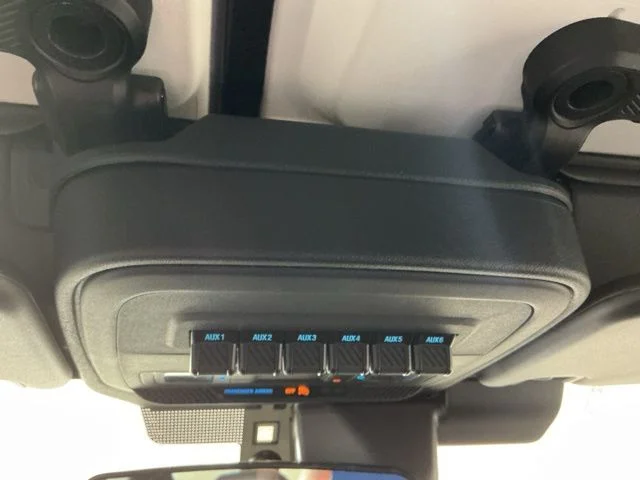 New 2026 Avalanche Gray Ford Badlands image 14