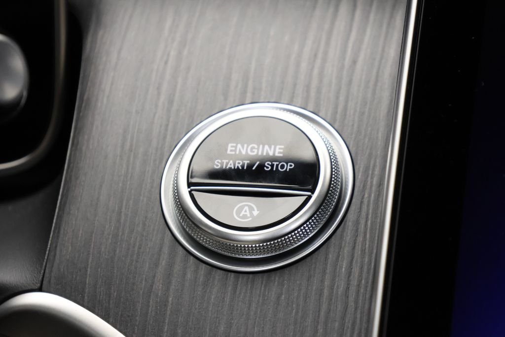 Used 2027 Starling Blue Metallic Mercedes-Benz GLC 300 image 24