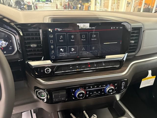 2026 GMC Sierra 1500 SLT - Photo 11