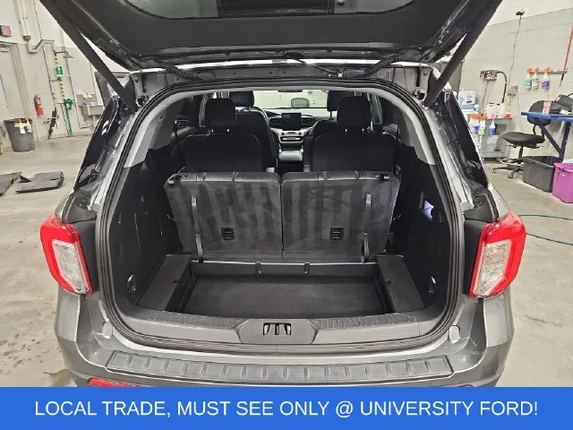 Used 2023 Gray Ford XLT image 12