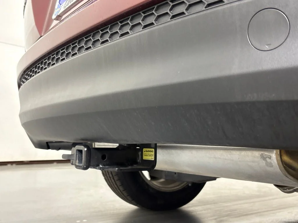 Used 2018 Red Hyundai SEL Plus image 14