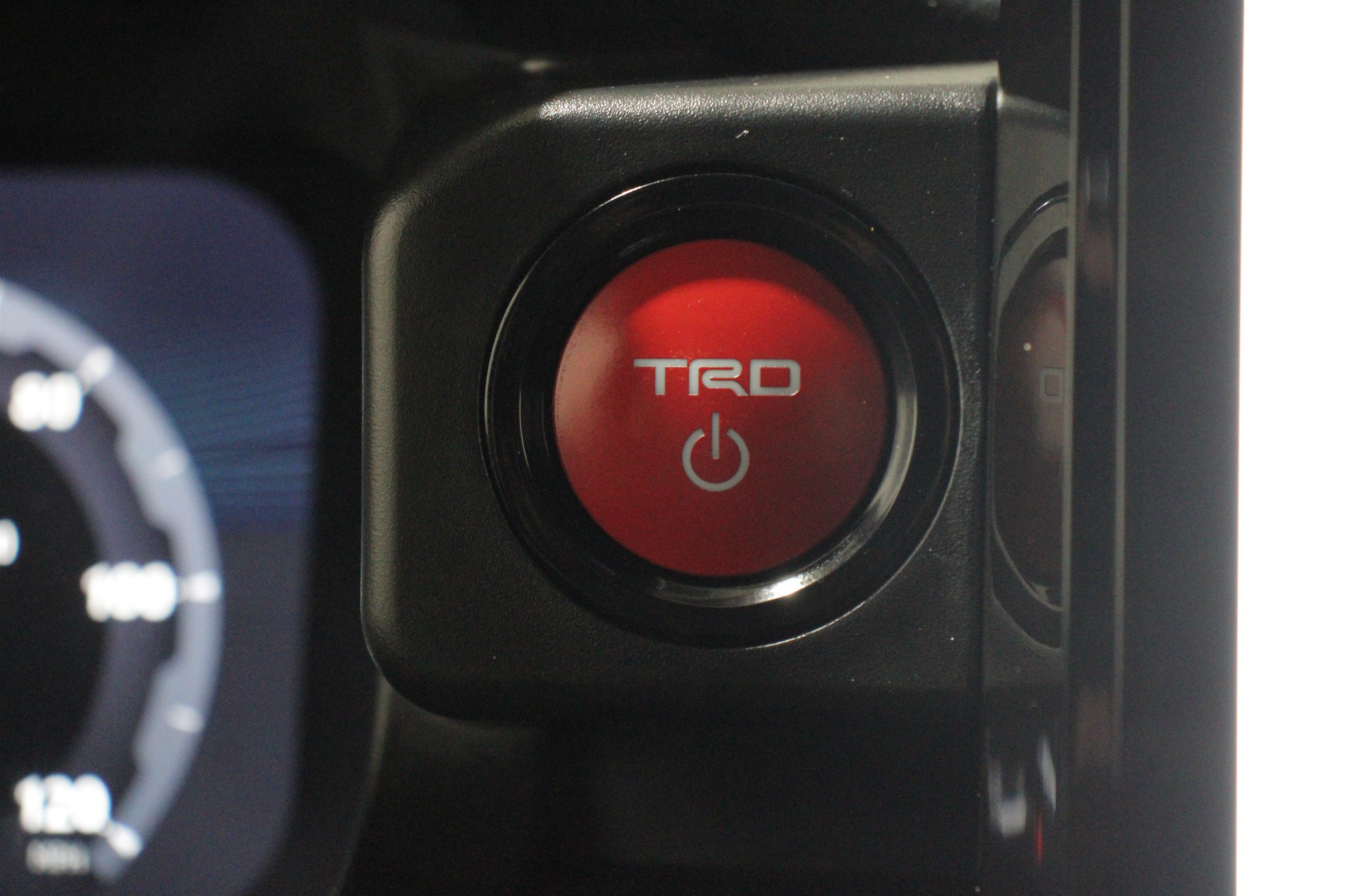 2025 Toyota Tacoma TRD Off Road - Photo 20