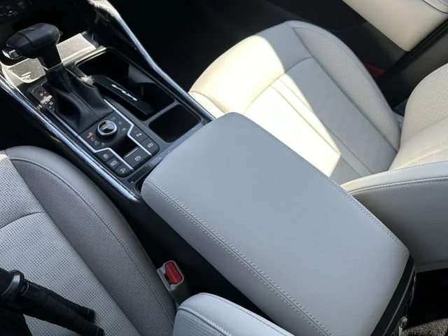New 2026 Wolf Gray Kia S image 22