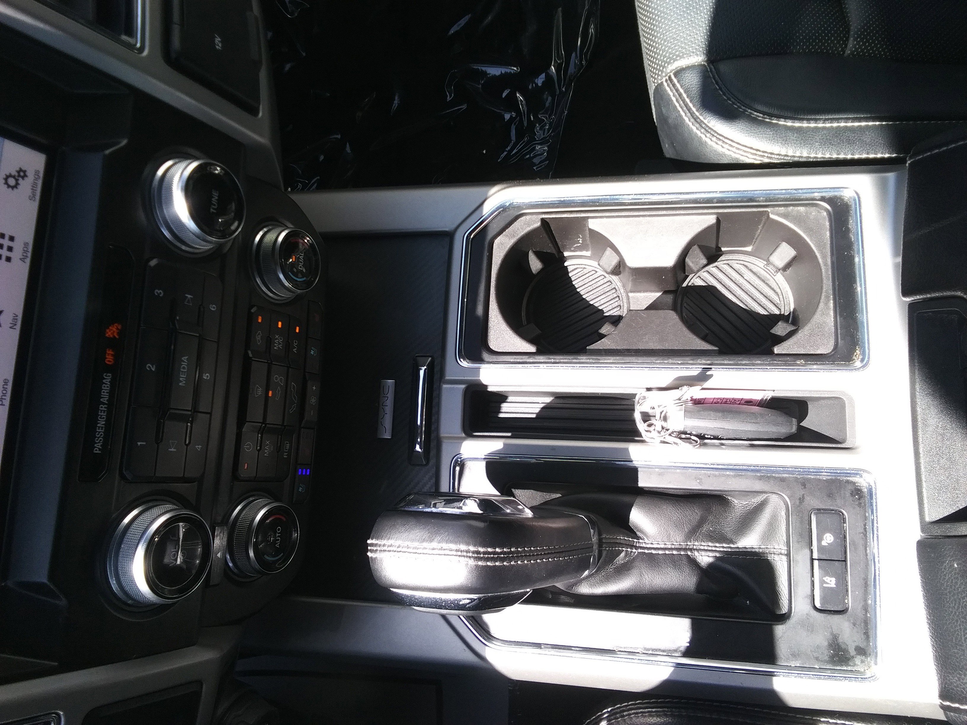 Used 2018 Black Ford Lariat image 15