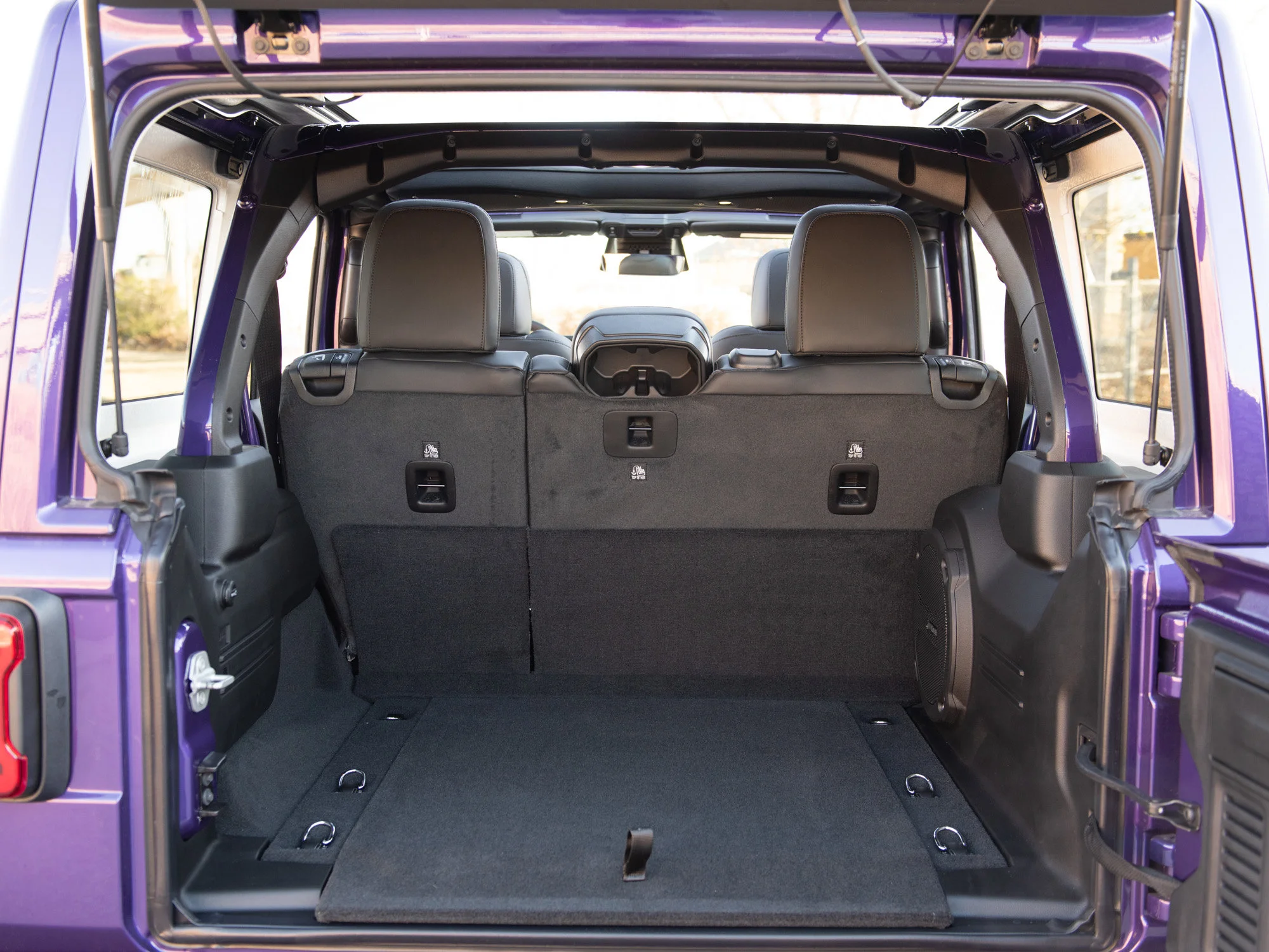 Used 2026 reign Jeep Rubicon X* 4 Door 4x4, Sky 1-Touch Pwr Top, Steel Bumpers, 35 Inch Tires image 26