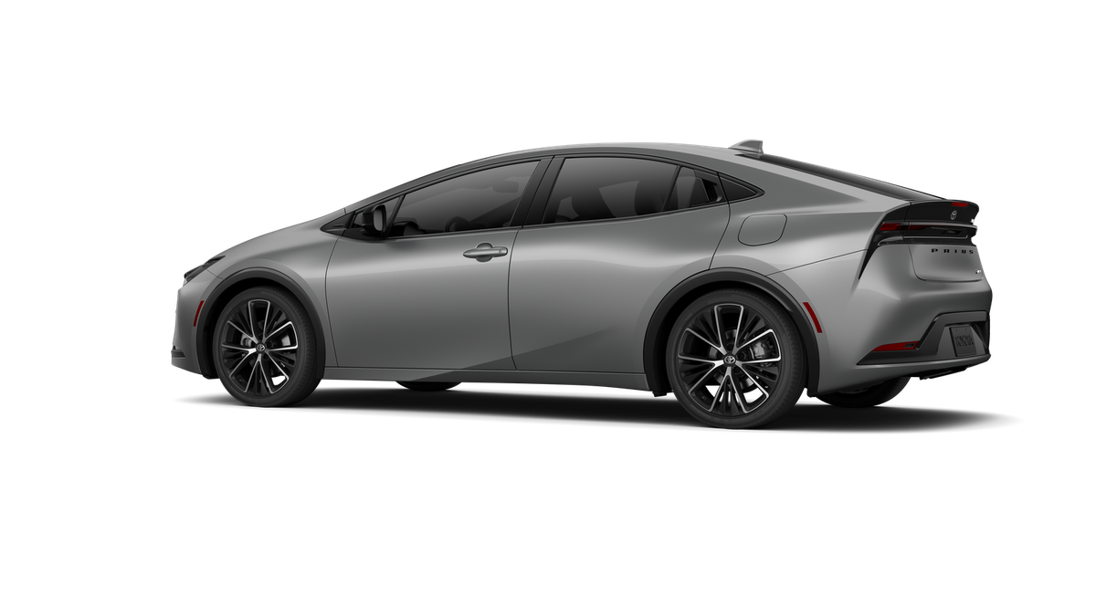 New 2027 Guardian Gray Toyota XLE image 5