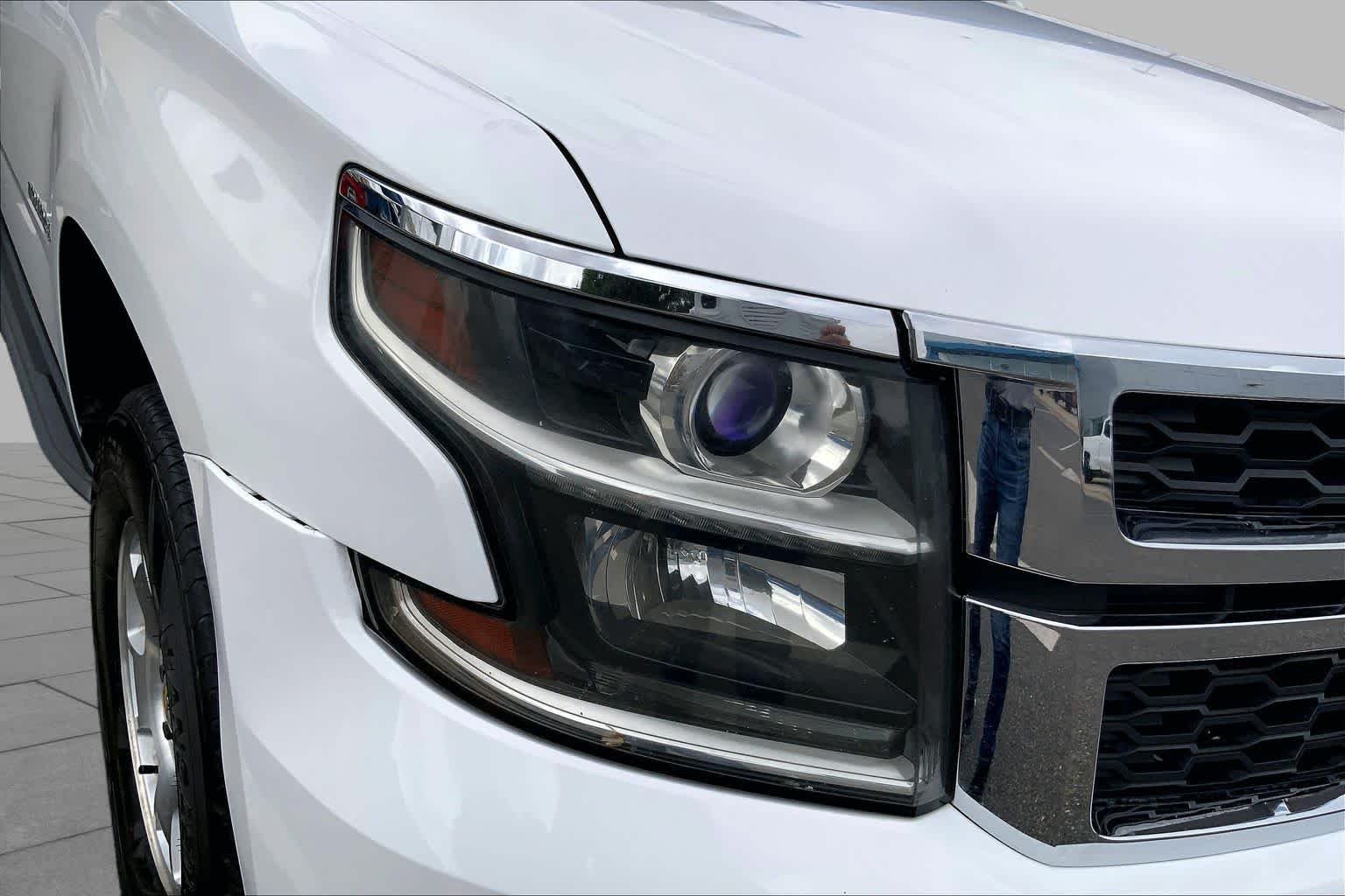 Used 2015 Summit White Chevrolet LT image 28