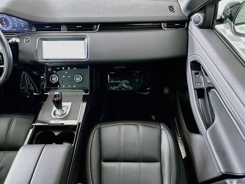 Used 2023 Fuji White Land Rover Dynamic image 26