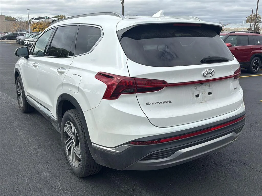 Used 2022 Quartz White Hyundai SEL image 5