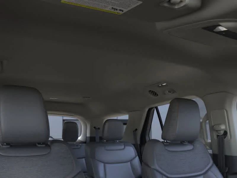 2025 Ford Explorer Active - Photo 22