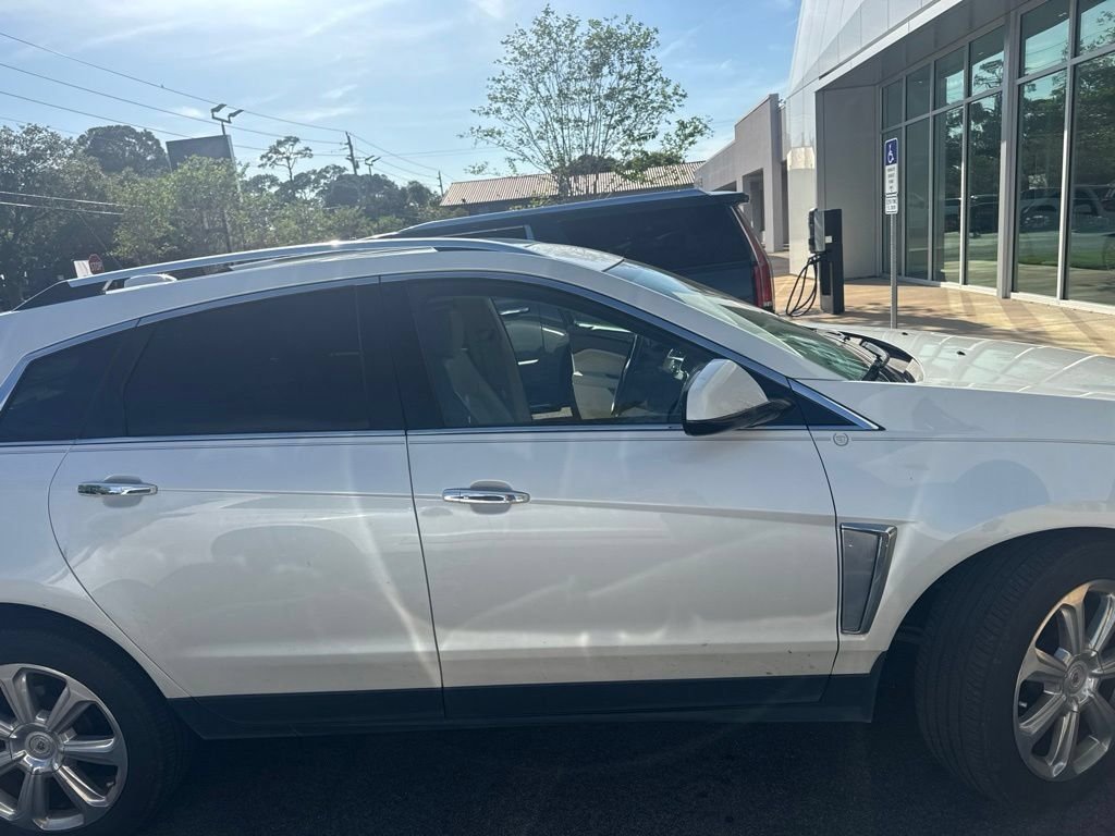 Used 2016 White Cadillac Premium image 1