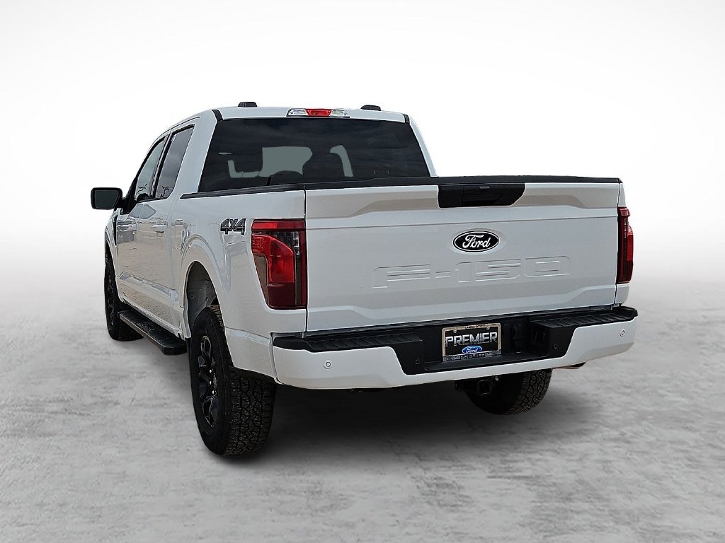 New 2026 Oxford White Ford XLT image 8