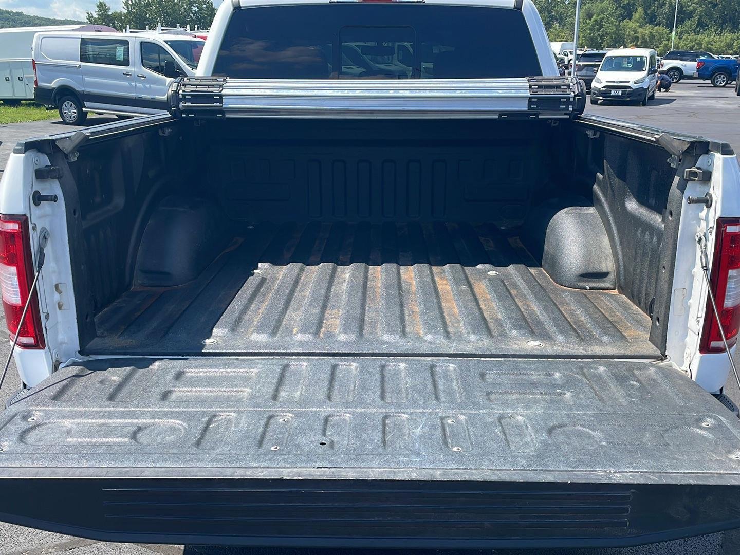 Certified Used 2020 Oxford White Ford XLT image 6