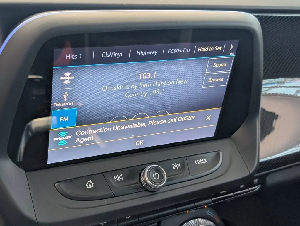 Used 2021 Gray Chevrolet 3LT image 17