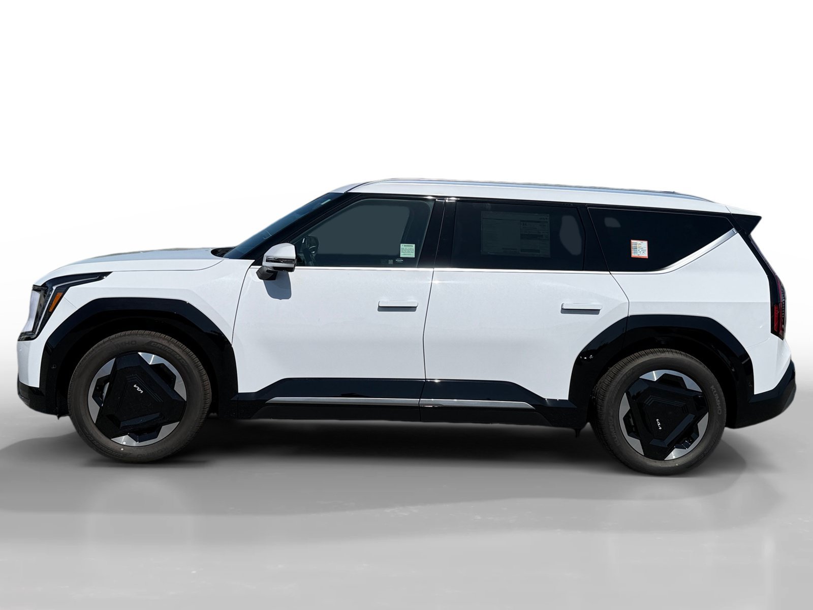 New 2026 Glacial White Pearl Kia Land AWD image 2