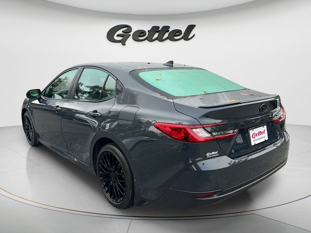 Used 2025  Toyota LE image 7