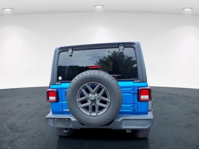 Used 2024 Blue Jeep Sport S image 15