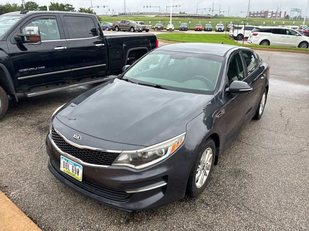 Used 2017 Gray Kia LX image 2