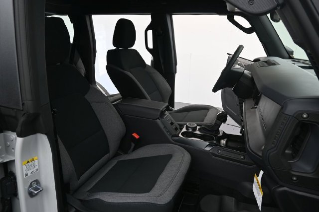 New 2026 Avalanche Gray Ford Base image 30