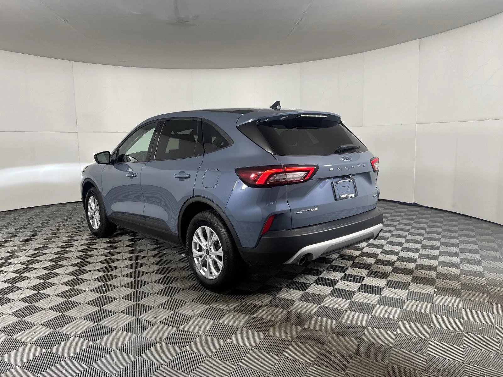 Used 2025 Vapor Blue Ford  image 28