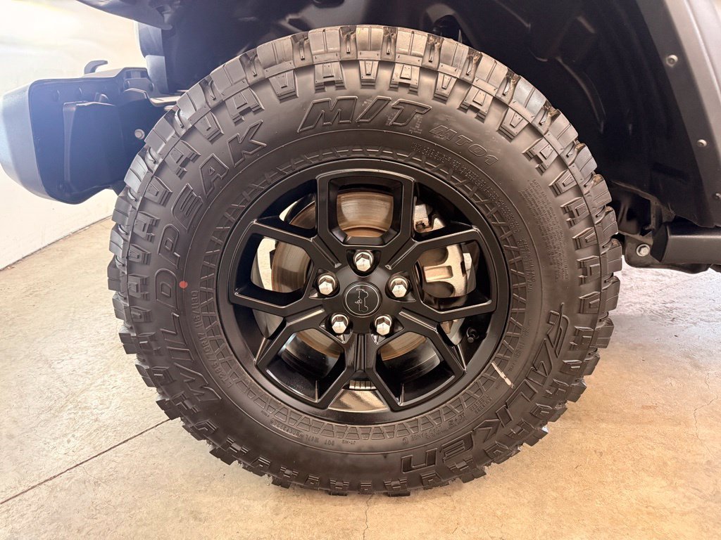 Used 2025 Crystal Metallic Jeep Willys image 16