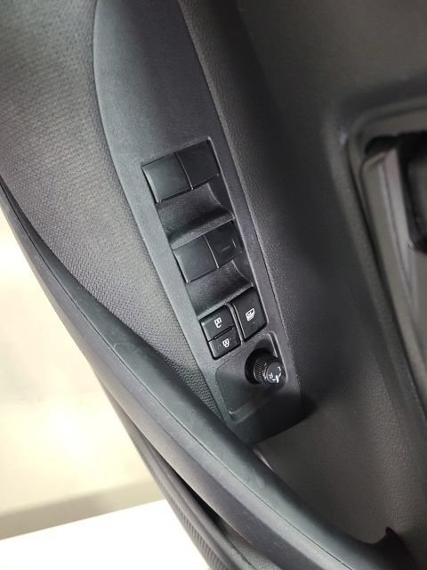 Used 2023 Ice Cap Toyota LE image 17