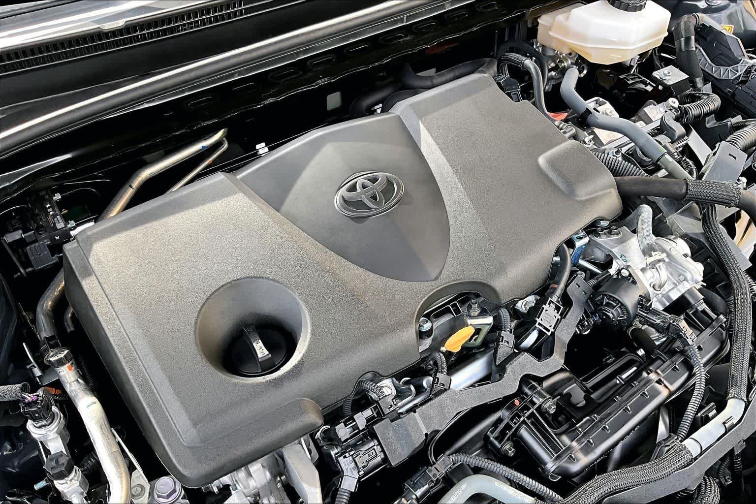 Used 2025 Underground Toyota SE image 32