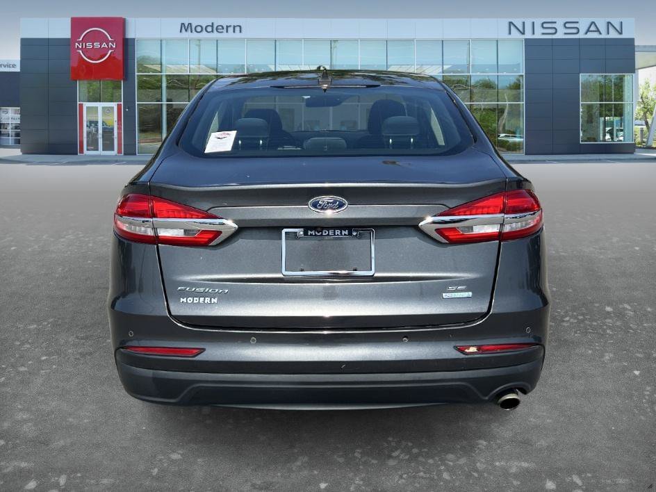 Used 2019 Magnetic Ford SE image 6