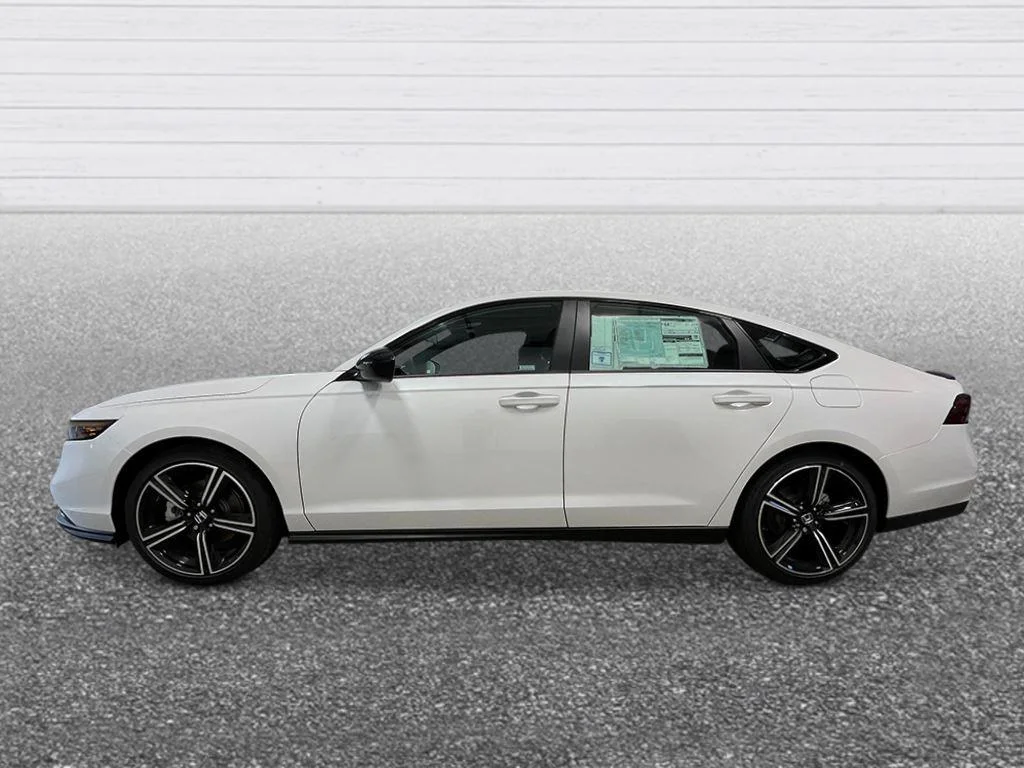 New 2026 Platinum White Pearl Honda Sport image 2
