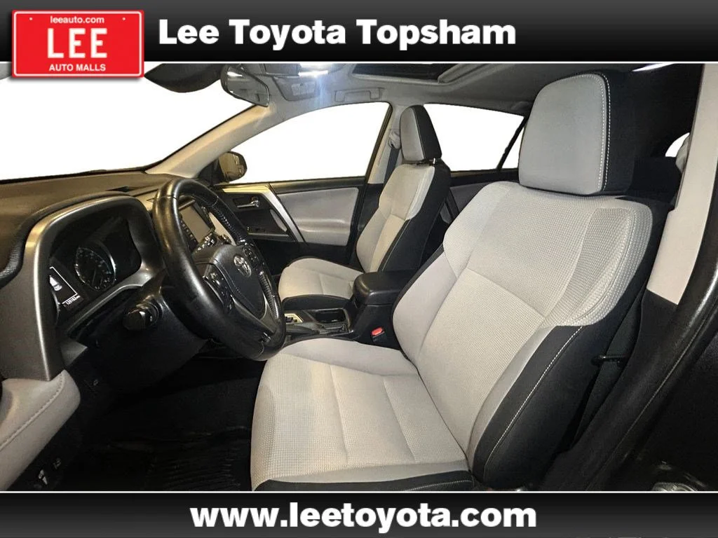 Used 2018 Magnetic Gray Metallic Toyota Hybrid XLE image 9
