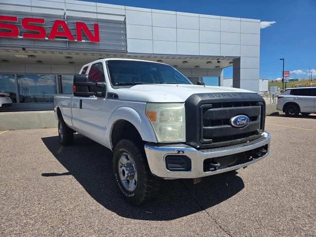 Used 2011 Oxford White Ford XL image 4